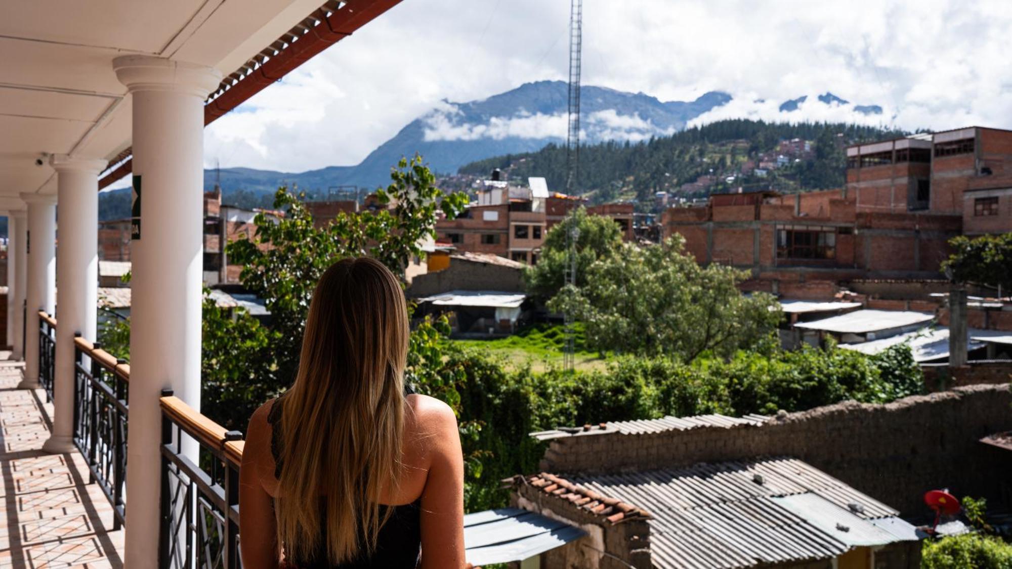 Tupac Huaraz Vandrehjem Eksteriør billede